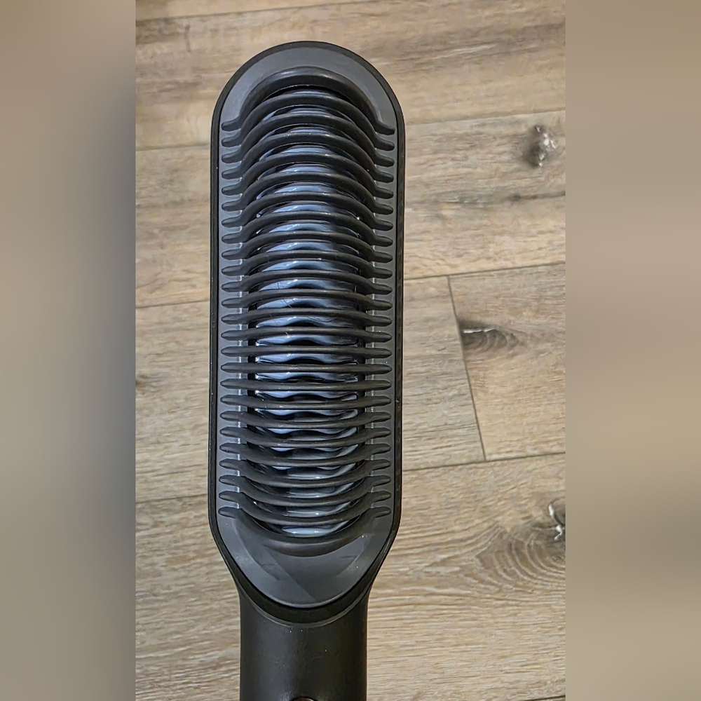 Bundle Of 2: TYMO Pink and Black Ring Hair Straightener And Brush - Picture 2 of 9